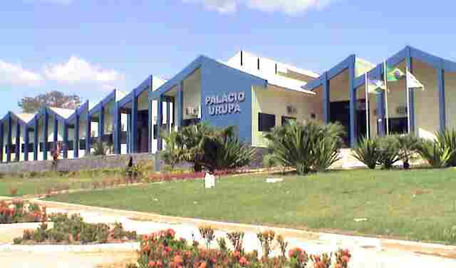 Prefeitura de Ji-Paraná convoca professores e nutricionistas para tomar posse