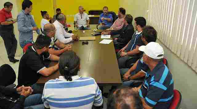 Mercados e feiras livres passam por ajustes a partir de 2ª