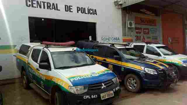 Dois são presos por transporte ilegal de madeira em Porto Velho