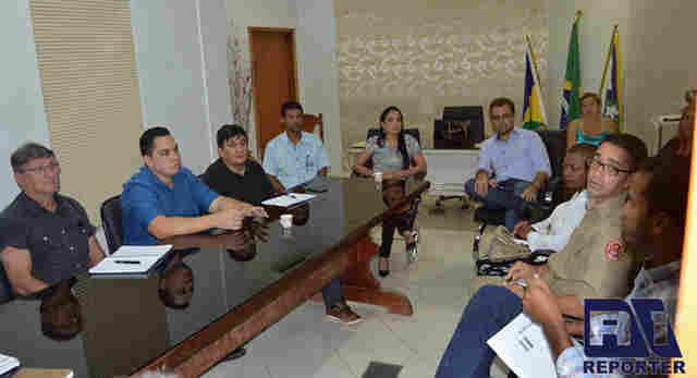 Cleiton Roque discute melhorias para segurança em Pimenta