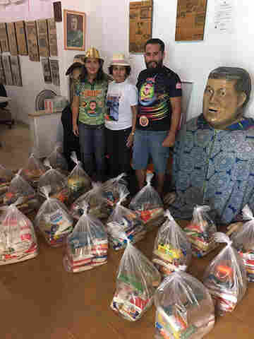Banda já entregou cestas básicas e agora faz Carnaval na Casa do Ancião nesta quarta