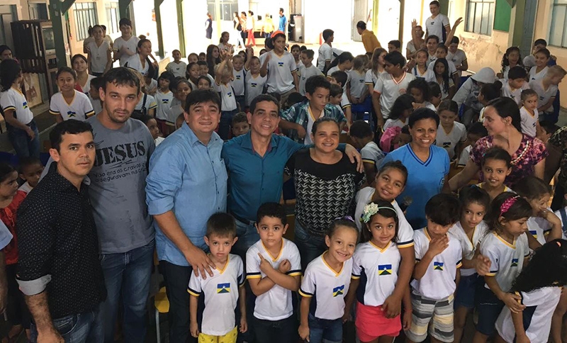 Cleiton Roque cumpre agenda em Parecis e destaca projeto de mais R$ 3 milhões para reforma de escola