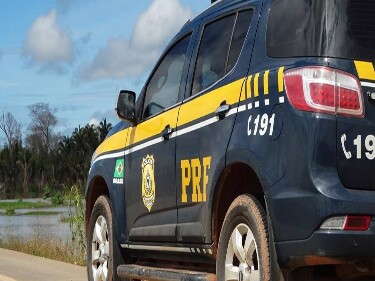 PRF apreende espingarda e 25 munições em Ji-Paraná