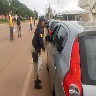 PRF faz ação para conscientizar mulheres no trânsito em Porto Velho