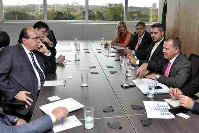 Em audiência, Lúcio Mosquini garante recursos para a construção do aeroporto de Ariquemes