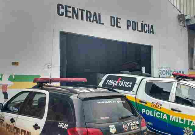 Adolescente de 13 anos é agredida pelos pais após confessar que perdeu a virgindade