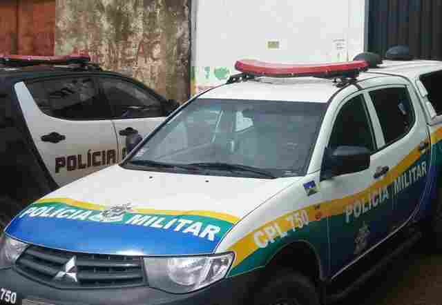 Homem faz buraco na parede para furtar residência e é linchado, em Porto Velho