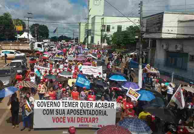 Em Porto Velho, manifestantes também pressionam pelo fim da reforma da Previdência