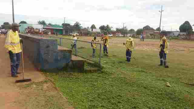 Prefeitura começa mutirão de limpeza no Bairro Socialista