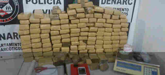 Denarc prende três traficantes e apreende 95 quilos de maconha na Zona Leste