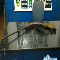 Criança de 6 anos é morta pelo irmão de 10 durante brincadeira com espingarda do pai