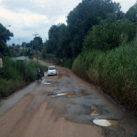 Estradas rurais intrafegáveis recebem reparos emergenciais, diz Semagric