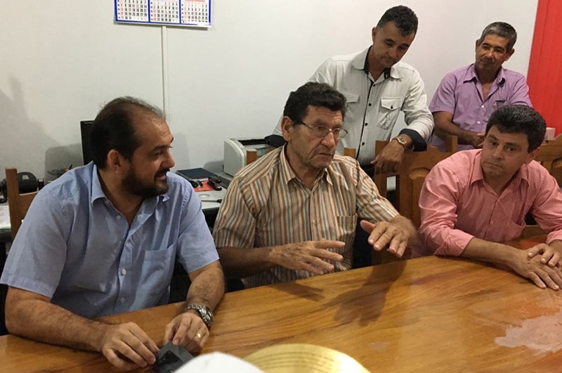 Laerte Gomes visita município de Teixeirópolis