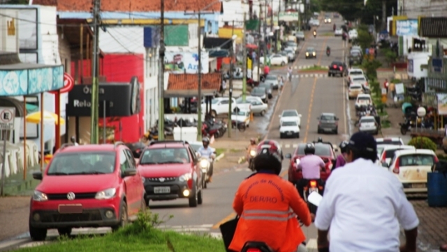Quase 11 mil veículos circulam inadimplentes em Ouro Preto do Oeste