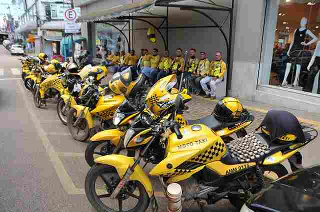 Prefeitura divulga tabela de preços de mototáxi