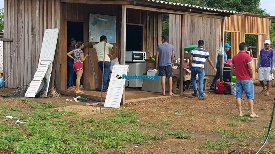 Em reintegração de posse, famílias são retiradas do assentamento Itamarati em Porto Velho