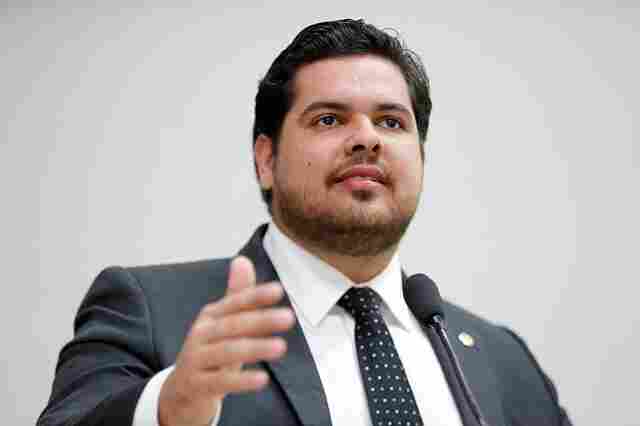 Jean Oliveira indica expansão de rede elétrica em Porto Velho