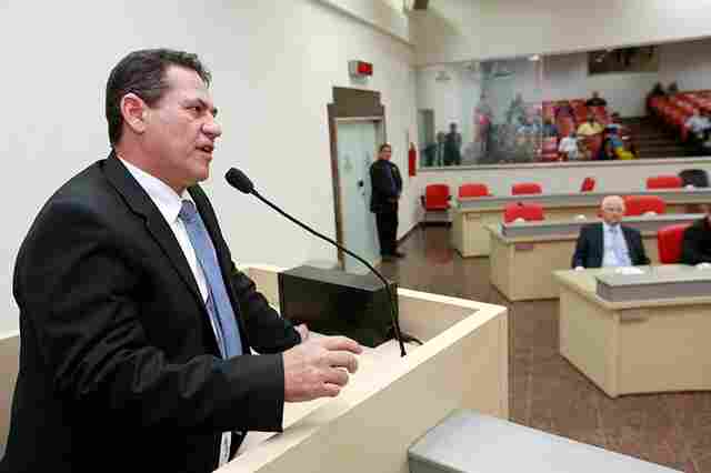 Maurão explica decisão quanto ao credenciamento do Hospital de Câncer