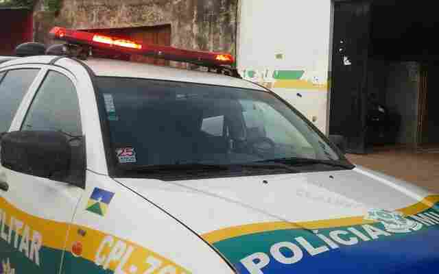 Homem é flagrado furtando picanha em supermercado de Porto Velho