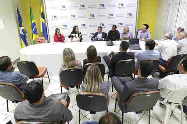 Prefeito discute compensações com presidente de hidrelétrica e cobra mais R$ 32 milhões de investimentos