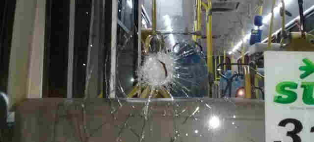 Após depredação em ônibus, Consórcio SIM retira frota de circulação