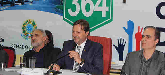 Acir Gurgacz cobra celeridade do Governo Federal para obra de concessão e duplicação da BR-364