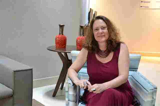 Atriz Elizabeth Savala já está em Porto Velho para o show Amadas