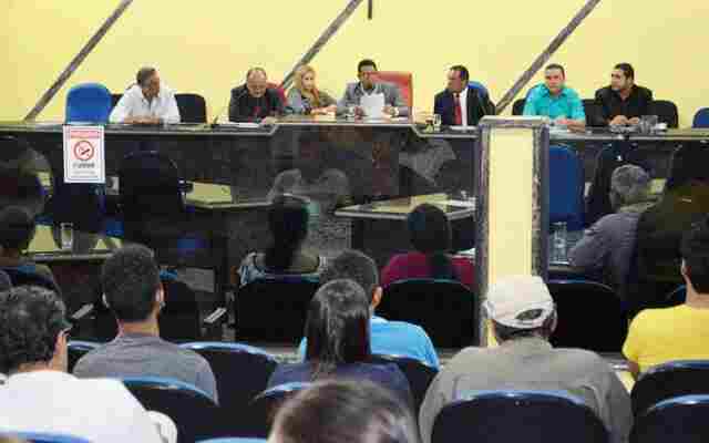 Em audiência, prefeitura diz que vai estudar dispensa de ITBI para crédito fundiário