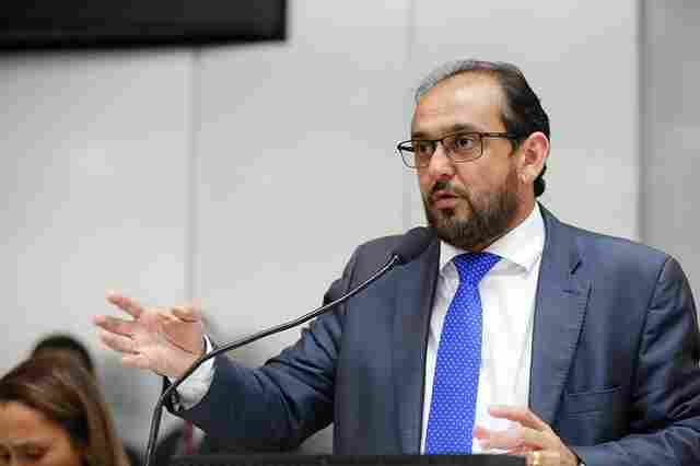 Laerte Gomes pede recuperação para a RO 153, em trecho que liga municípios