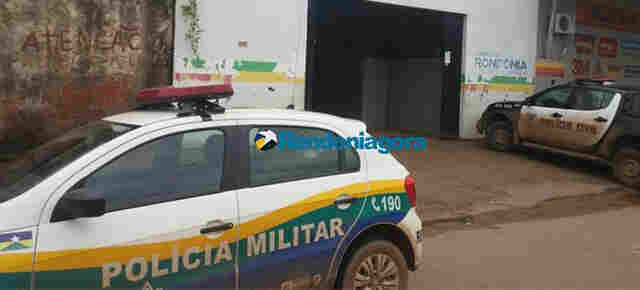 Homem é preso por agredir a esposa e a mãe na Zona Leste