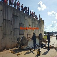 Vídeo: Motorista atropela ciclista e carro cai da ponte sobre o Rio Madeira em Porto Velho