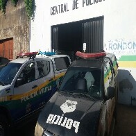 Marido chega bêbado em casa e tenta matar esposa enforcada