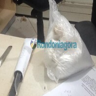 Polícia prende jovem vendendo drogas em Porto Velho
