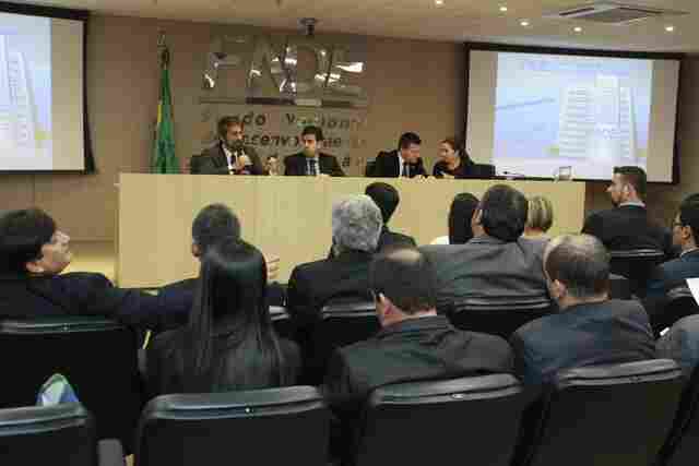 Raupp e Marinha se reúnem com presidente do FNDE e prefeitos rondonienses