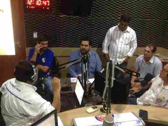 Jean Oliveira concede entrevista em Novo Horizonte e reafirma seu compromisso com o município.