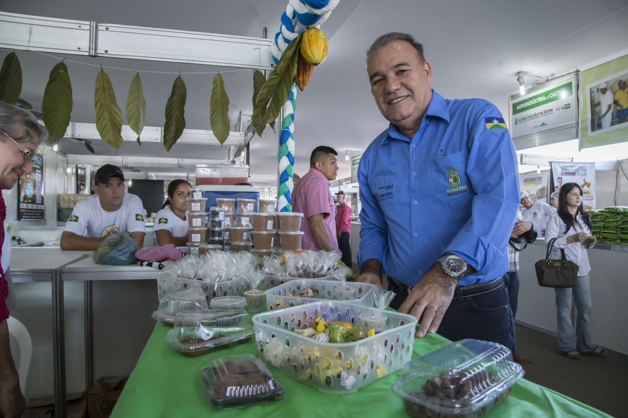 Jesualdo Pires anuncia apoio a novos eventos no parque tecnológico da Rondônia Rural Show