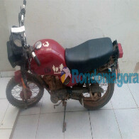 Jovens são presos após roubarem celular e caixa de som