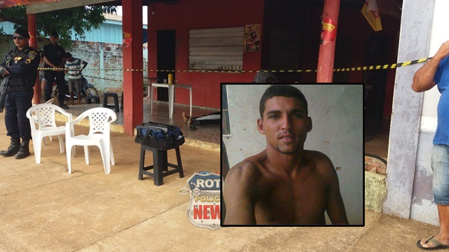 Jovem é executado com vários tiros em bar