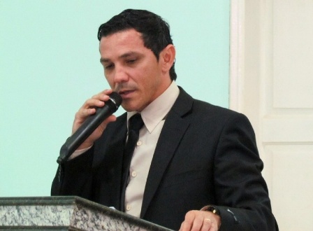Ex-vereador é condenado por se apropriar de parte do salário de assessora