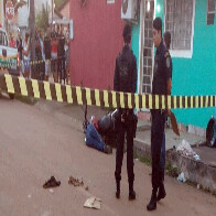 Criminosos matam trabalhadora na porta de casa