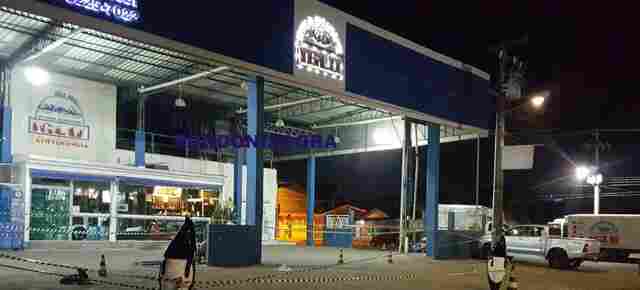 Funcionários passam mal com vazamento de gás e Bombeiros interditam fábrica de gelo