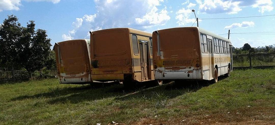 Transporte de alunos em Extrema está paralisado devido a ônibus irregulares