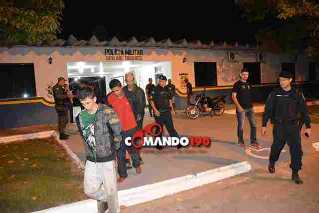 Quadrilha invade quartel da PM para furtar armas e munições, mas acaba presa