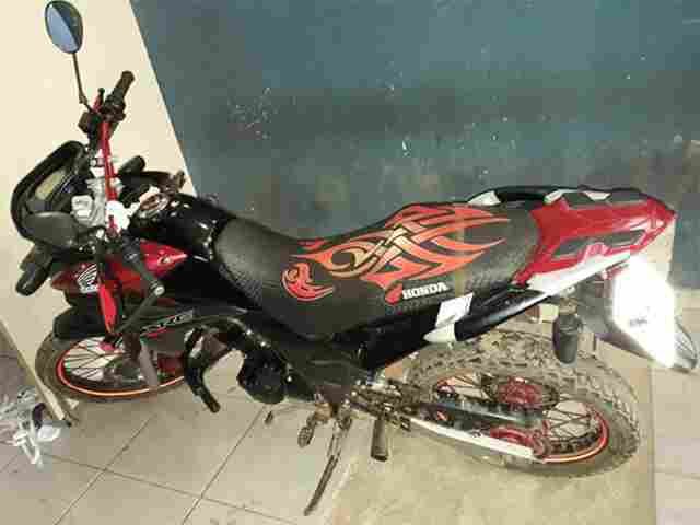 Taxista é preso levando moto roubada para Guajará