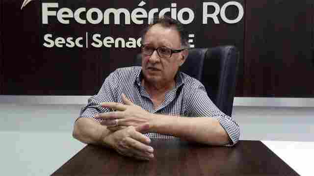 Aumento de tributos sobre o combustível deve amenizar superávit brasileiro, diz economista de Rondônia