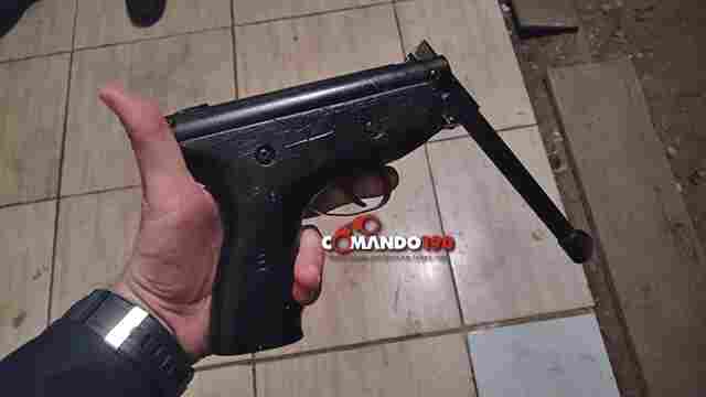 Jovem tenta matar vizinho durante churrasco entre amigos na casa da vítima