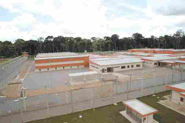 Justiça suspende visitas íntimas em todos os presídios federais