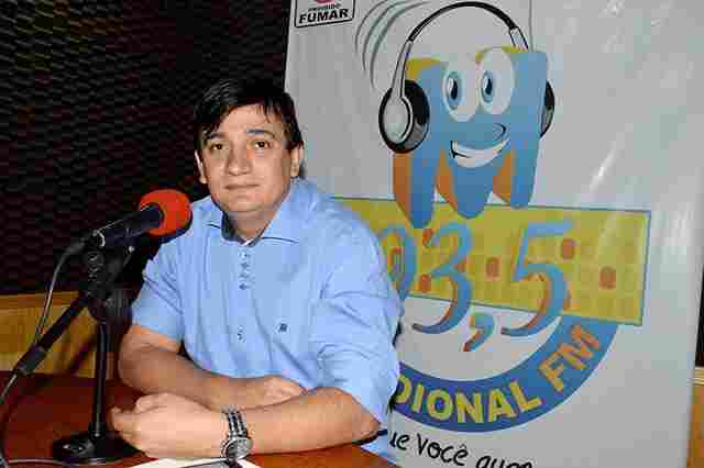 Cleiton Roque convida população para entrega de Praça do Povo