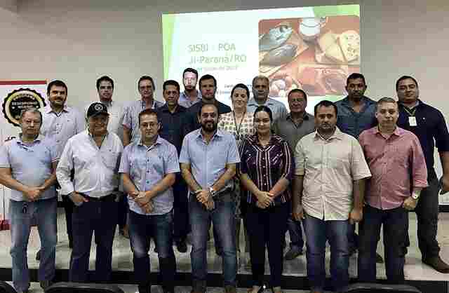 Laerte Gomes se reúne com empresários do setor frigorifico para tratar da implantação do Sisbi-POA