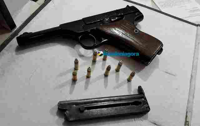 Dupla é presa com arma em Porto Velho e confessa que mataria desafeto